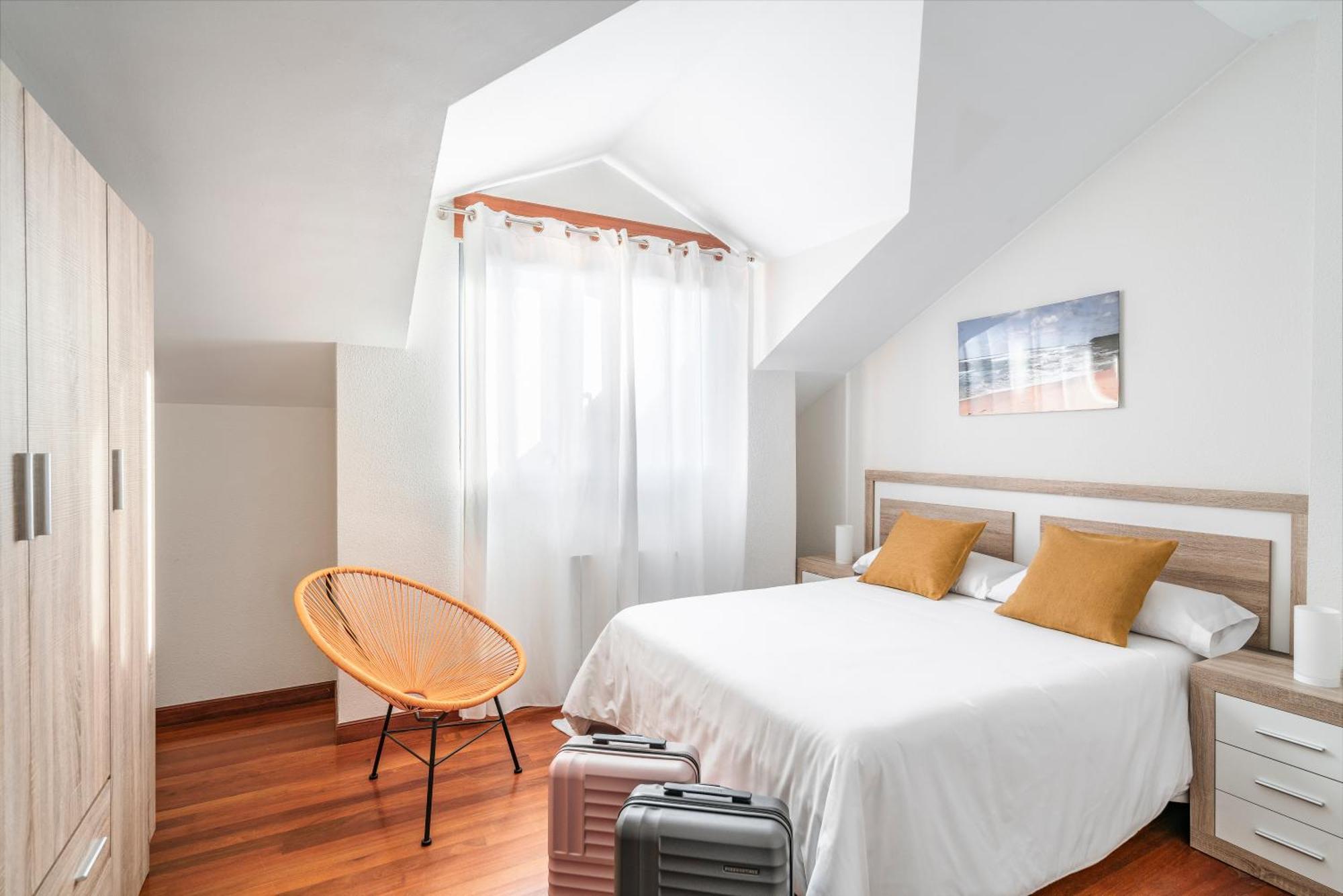 Apartamentos Alday Maliaño المظهر الخارجي الصورة